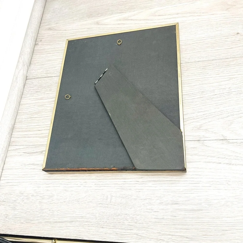 Vintage‎ Oval Brass Picture Frame 8x10
